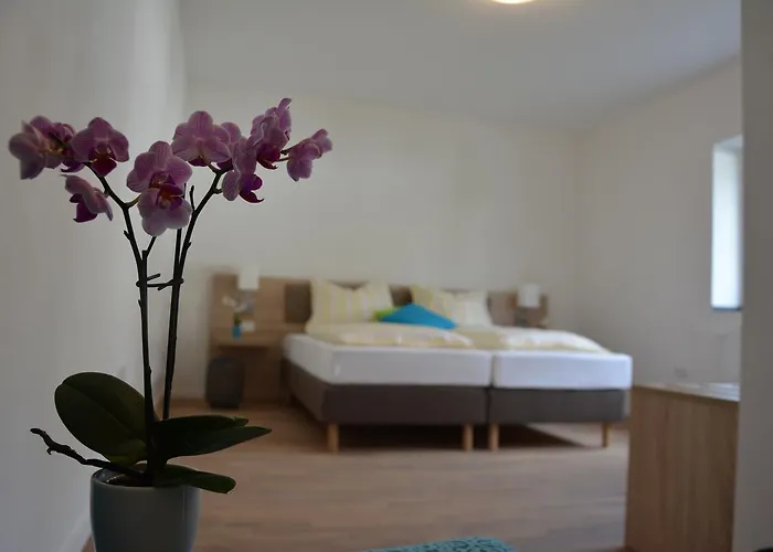 Zur Lahnbruecke * Caldern