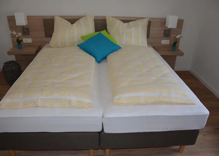 Zur Lahnbruecke Hotel *